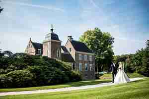 Huwelijkspaar kasteelpark Kasteel Ruurlo